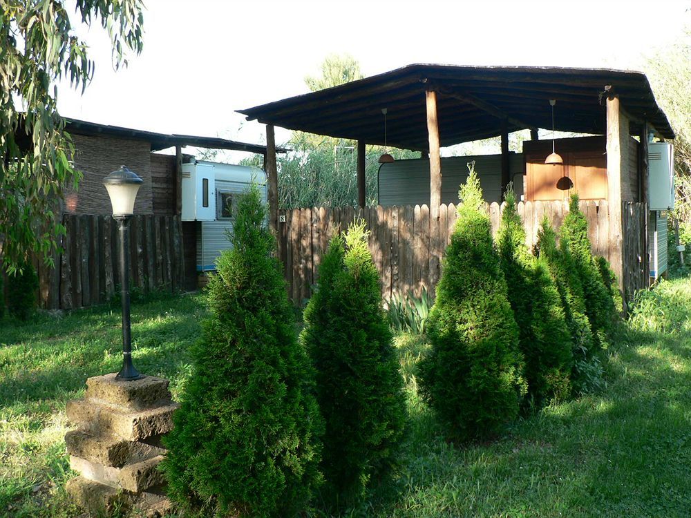 International Glamping Lago Di Bracciano Trevignano Romano Exterior foto